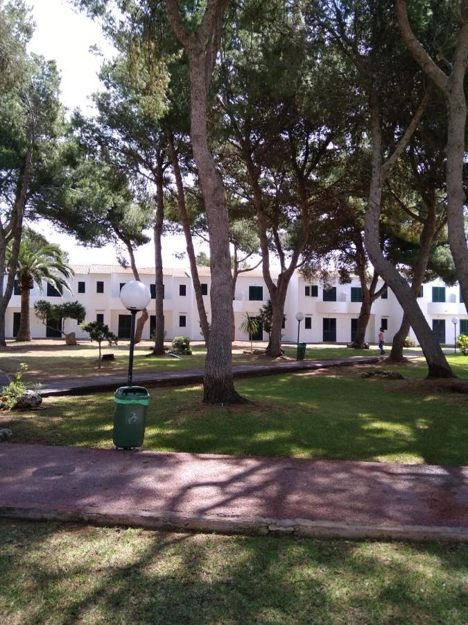 Apartamentos Playa Park Brisas Son Xoriguer Cala en Bosch Esterno foto