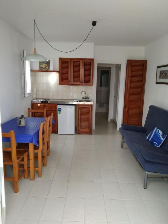 Apartamentos Playa Park Brisas Son Xoriguer Cala en Bosch Esterno foto