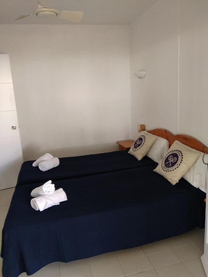 Apartamentos Playa Park Brisas Son Xoriguer Cala en Bosch Esterno foto